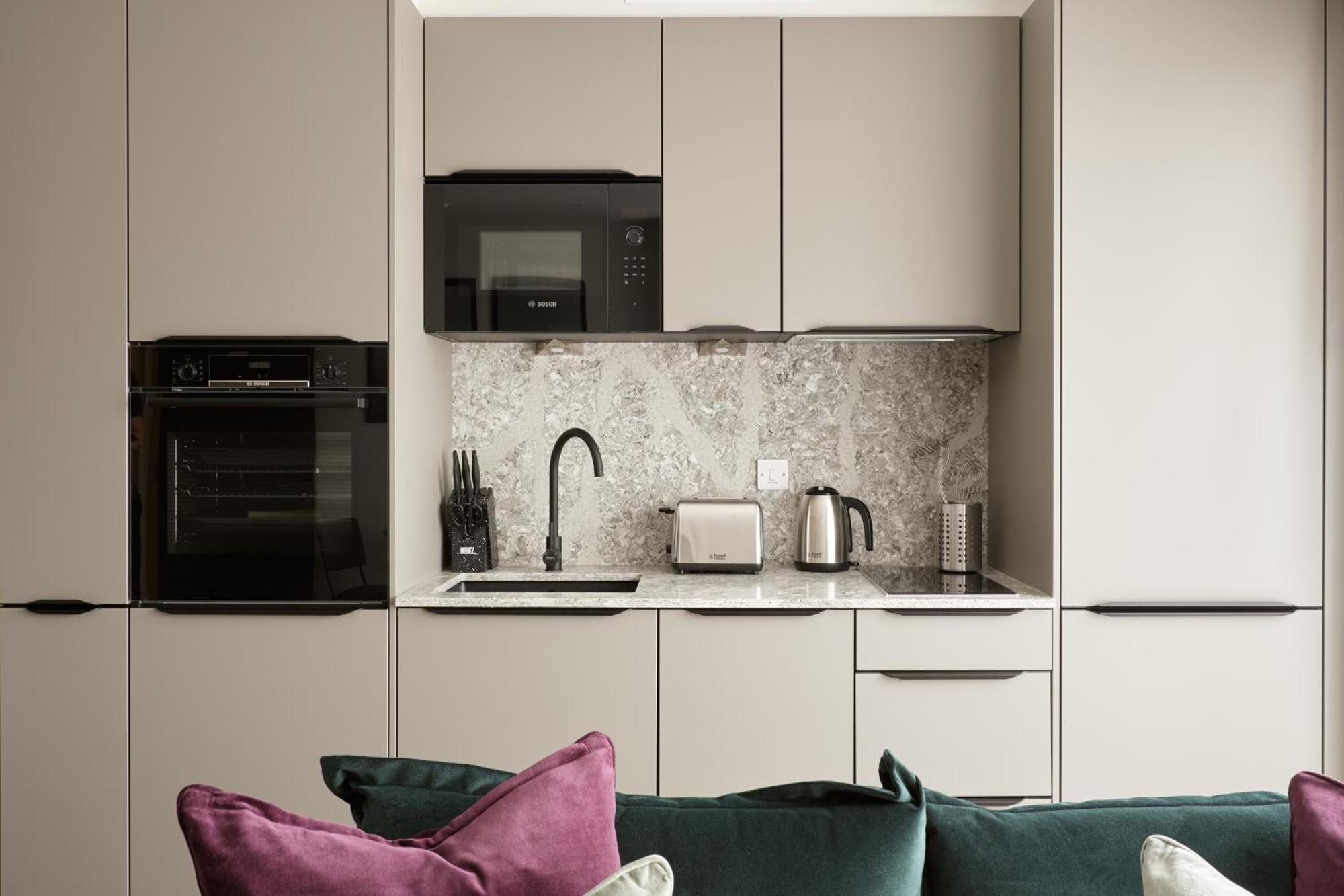 East By Viridian * Londra
